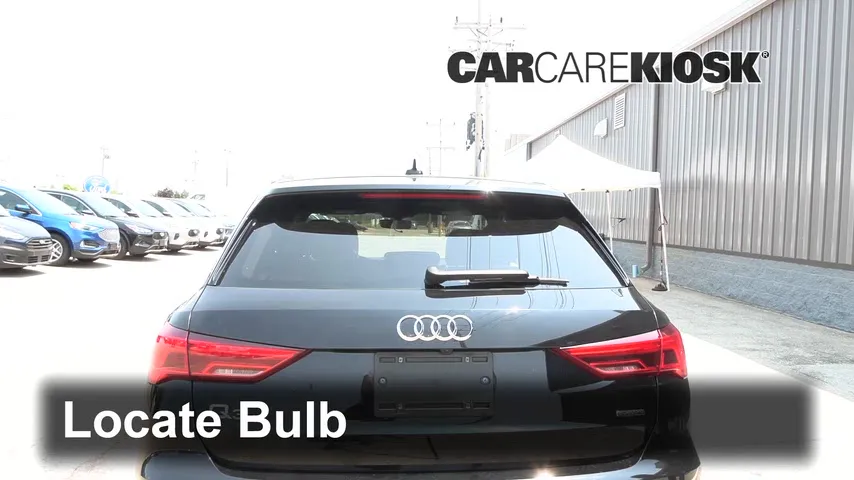 2020 Audi Q3 Premium Plus 2.0L 4 Cyl. Turbo Lights Center Brake Light (replace bulb)